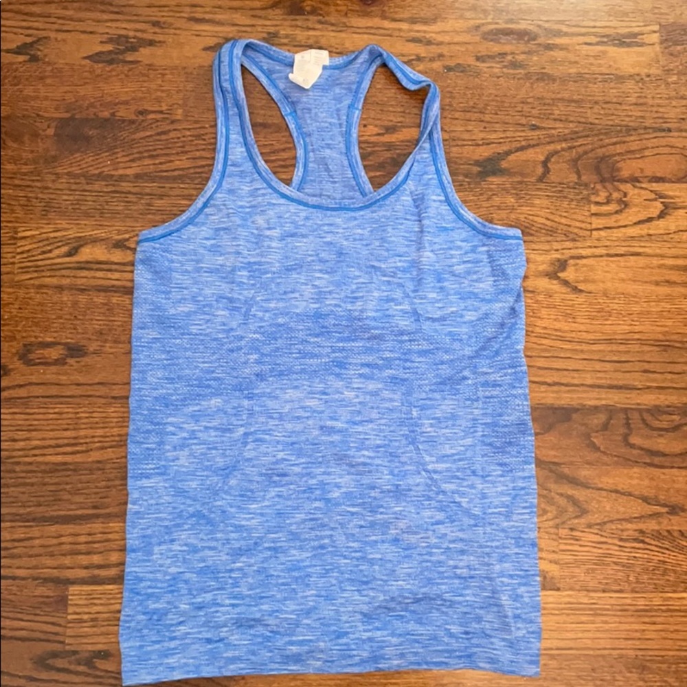 SIZE 8 LULULEMON TANK